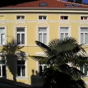 hotellátogatás